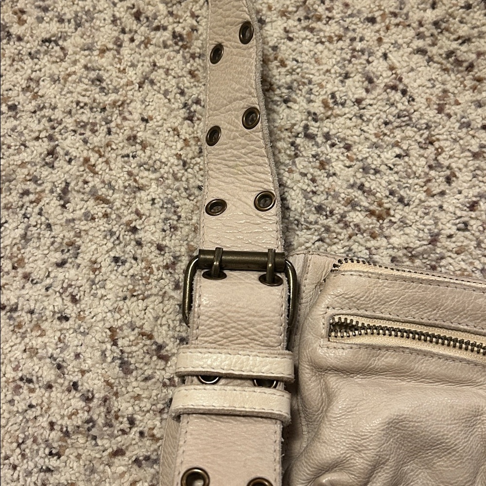 Free People beige leather purse - Picture 5 of 5